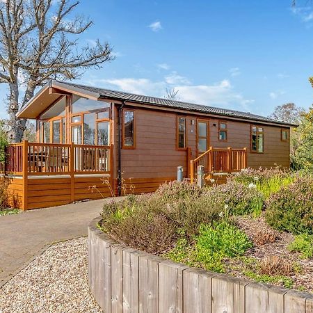 Wareham Forest Lodge Retreat Lytchett Minster Exterior photo